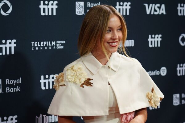 Wie is Sydney Sweeney? Haar leeftijd, doorbraak, relatie en succes in Hollywood