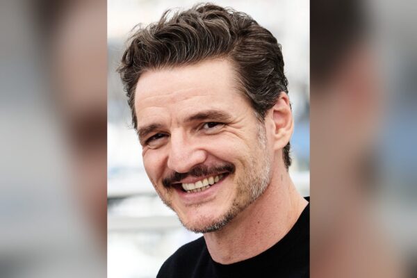 Pedro Pascal: waar ken je hem van, heeft hij een partner en wat is zijn achtergrond?